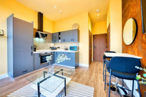 Cozy Central Station 1 Bed Apartment B8